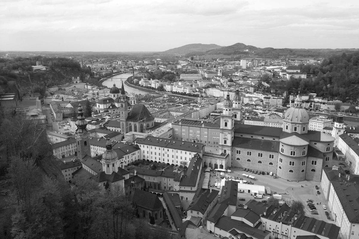 How to Get a Residence Permit in Ukraine (2024 Guide)